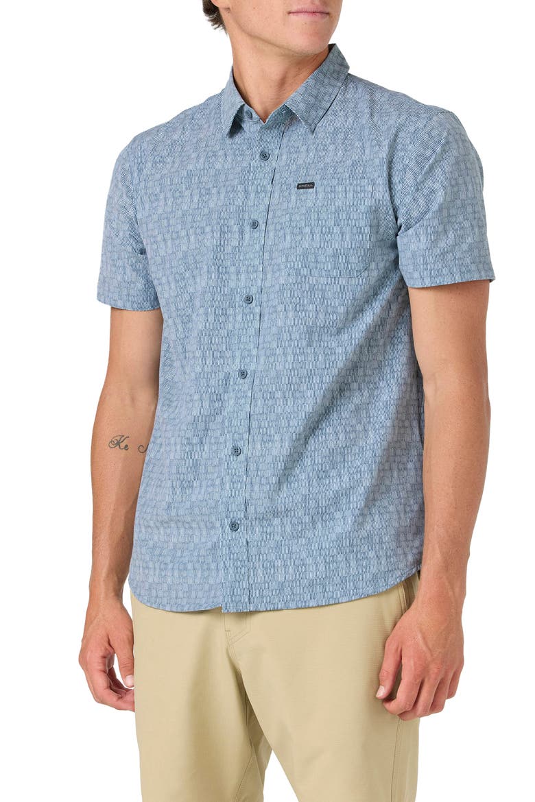 TRVLR Performance Short Sleeve Button-Up Shirt, Alternate, color, DARK SLATE