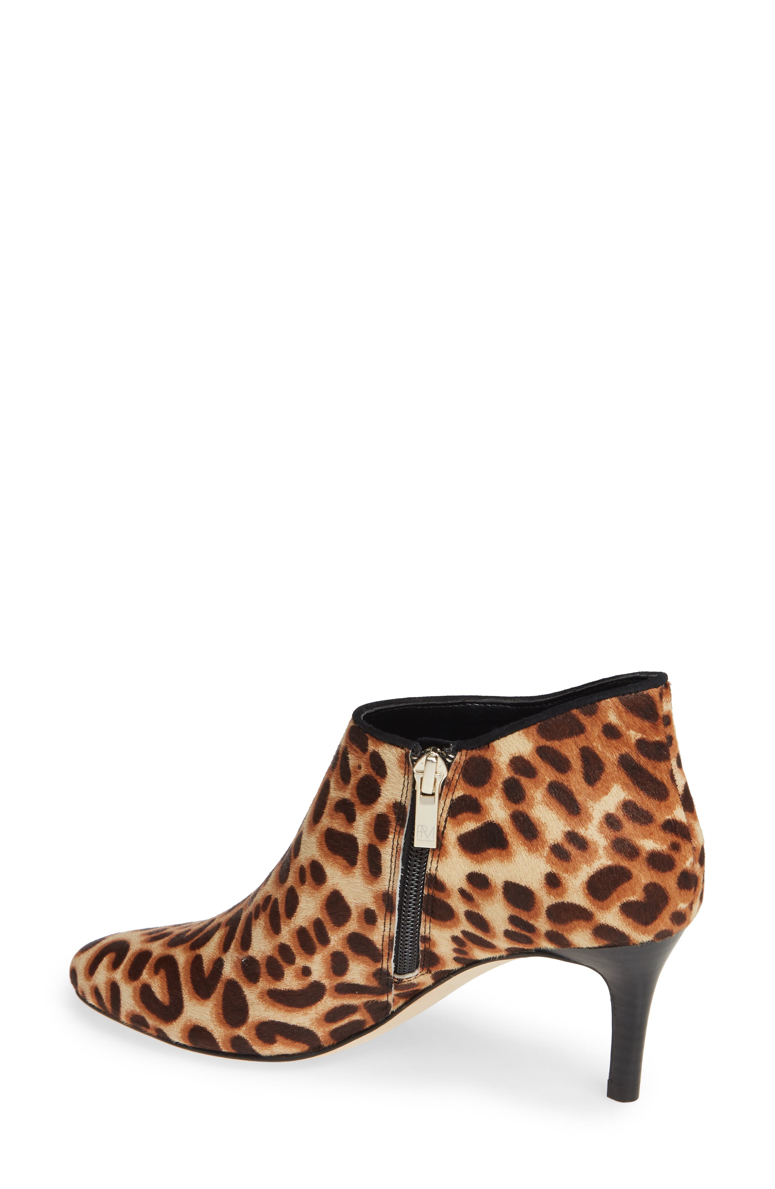 Pelle Moda 'Yelm' Almond Toe Bootie, Alternate, color, 
