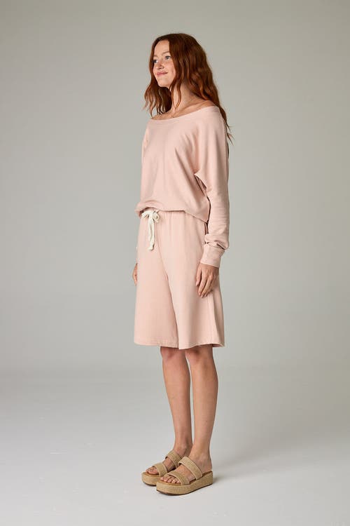 Eavolu Baikal Eco-luxe Fleece Bermuda Short In Pink