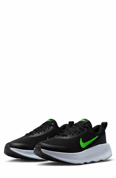 Nike Promina Walking Sneaker