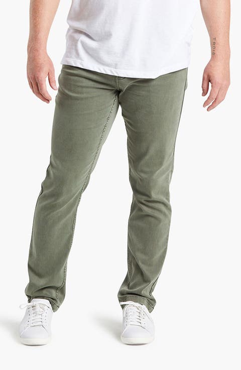 Classic Fit Jeans (Signature Stretch Denim)