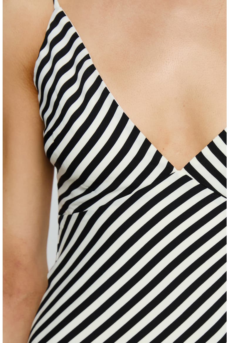 Lesondo V-Neck Maxi Dress, Alternate, color, BLACK