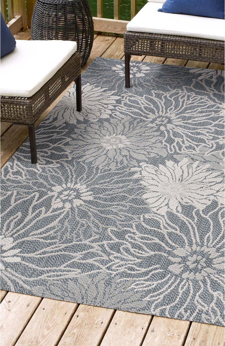 JONATHAN Y Bahamas Modern All-Over Floral Indoor/Outdoor Area Rug, Alternate, color, Navy/Gray
