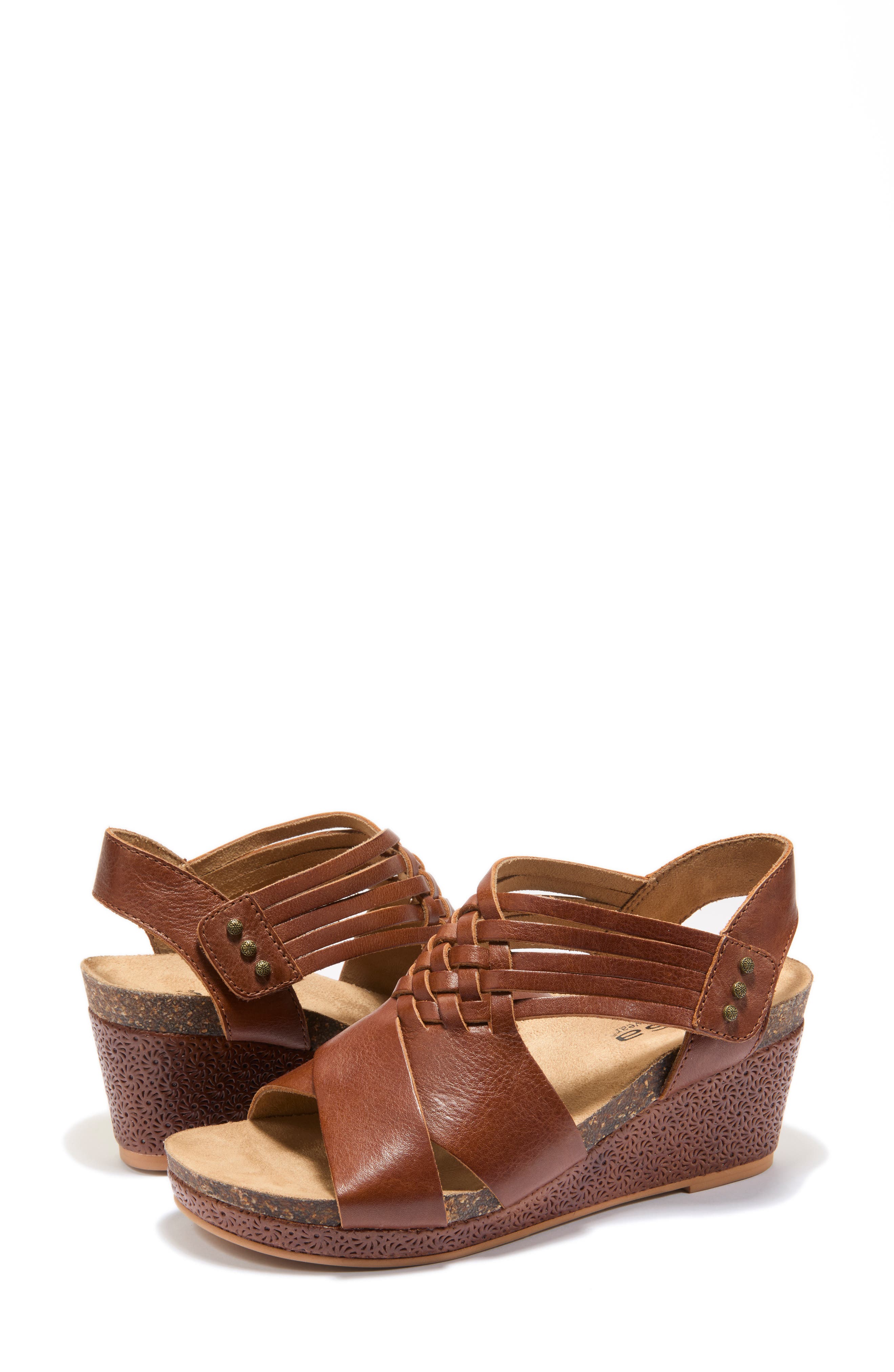 Gianna Wedge Sandal, Alternate, color, COGNAC
