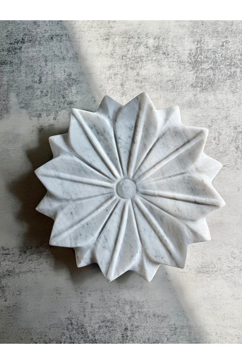 Fleur de Marble, Alternate, color, White