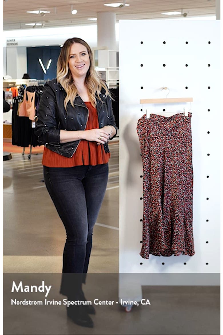 Ditsy Floral Flounce Midi Skirt video