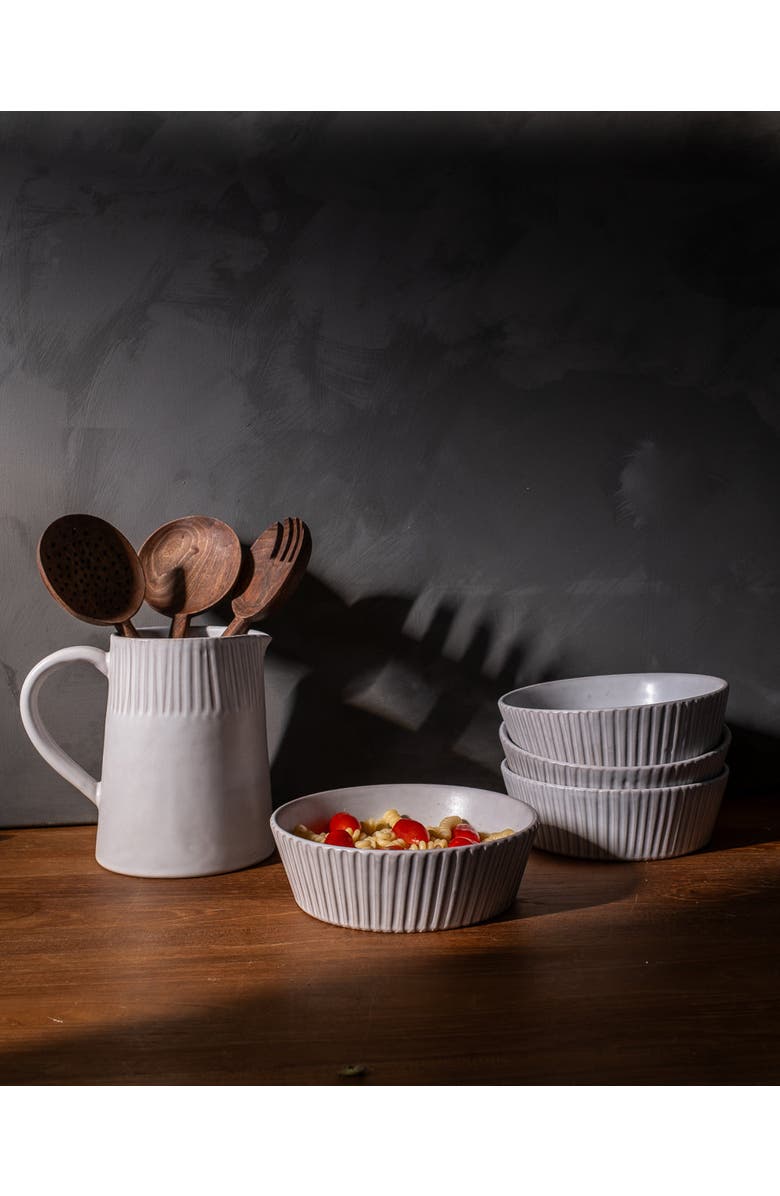 Une Vie Nomade Cloud Lines Pasta Bowl - Set of 4, Alternate, color, White