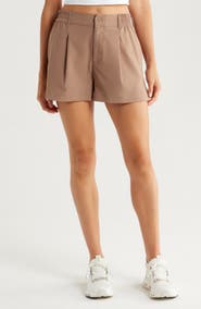 Beyond Yoga Status Shorts
