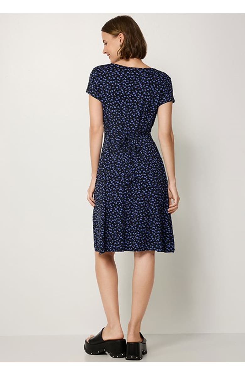 LASCANA Women's Short Sleeve Print Dress, Alternate, color, Blue Printed