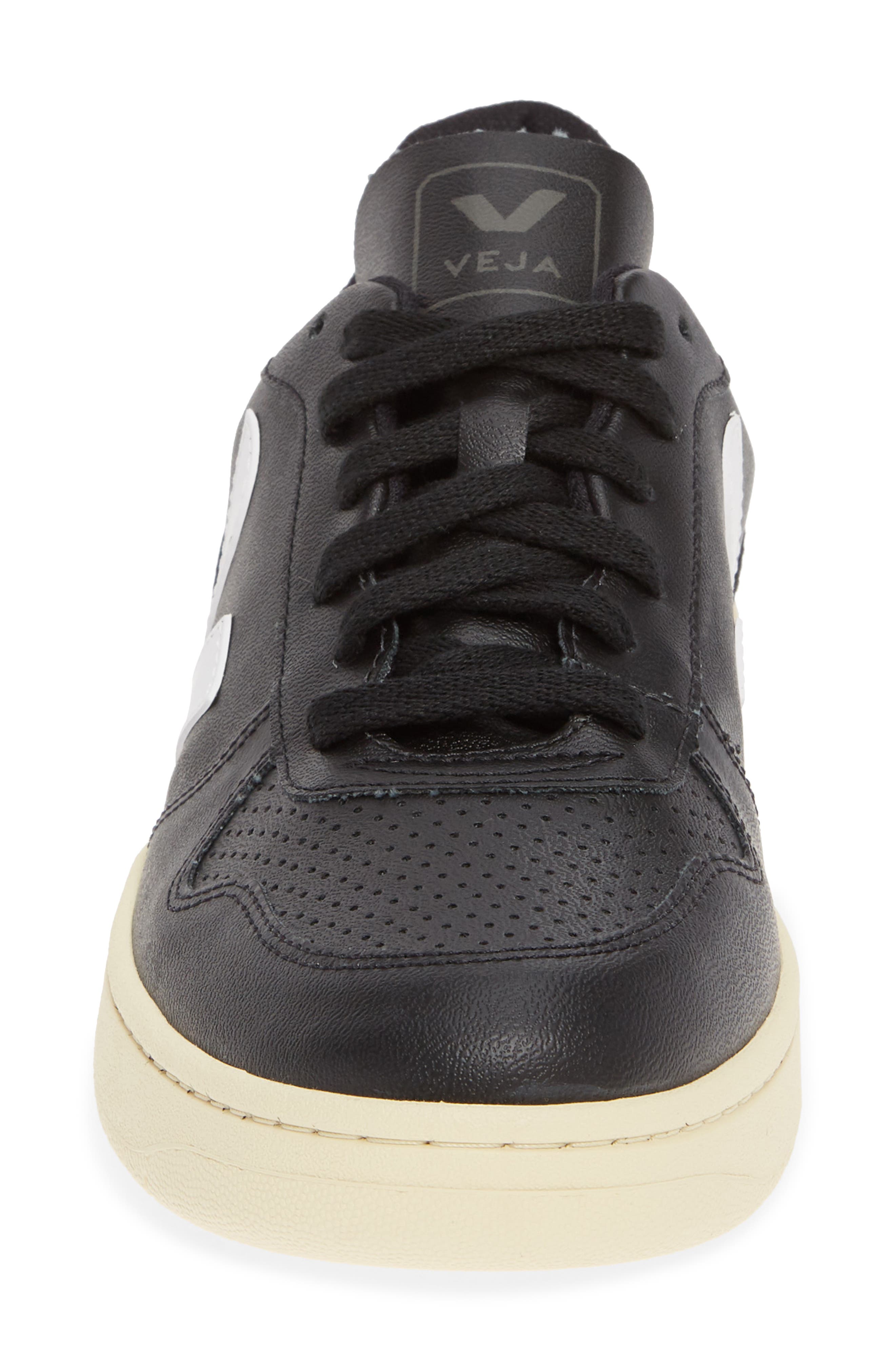 Veja V-10 Sneaker, Alternate, color, 