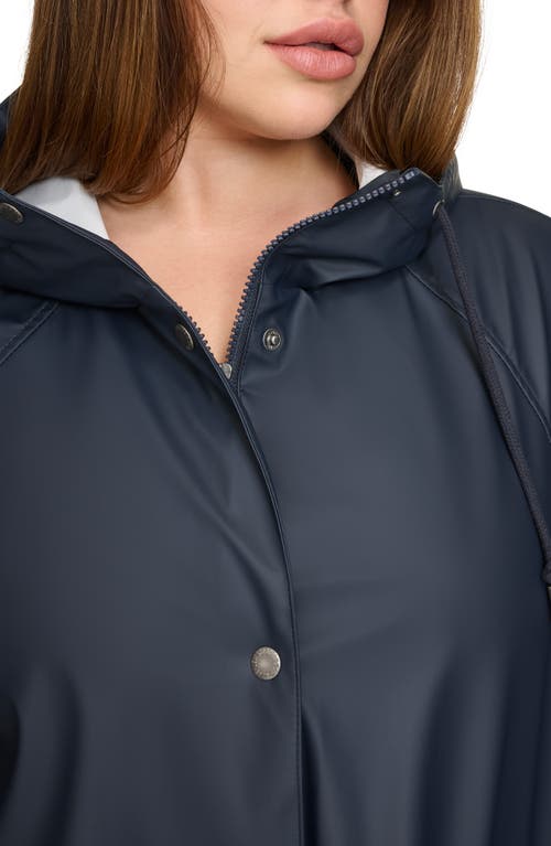 Levi's Water Resistant Hooded Raincoat In Navy
