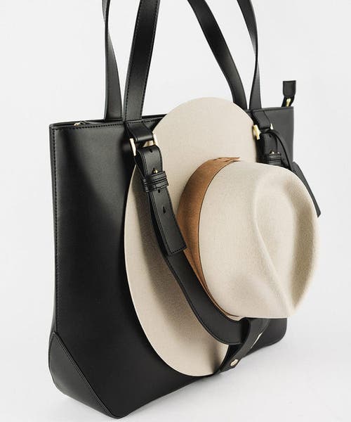 Gigi Pip Hayes Hat Carrying Tote In Black