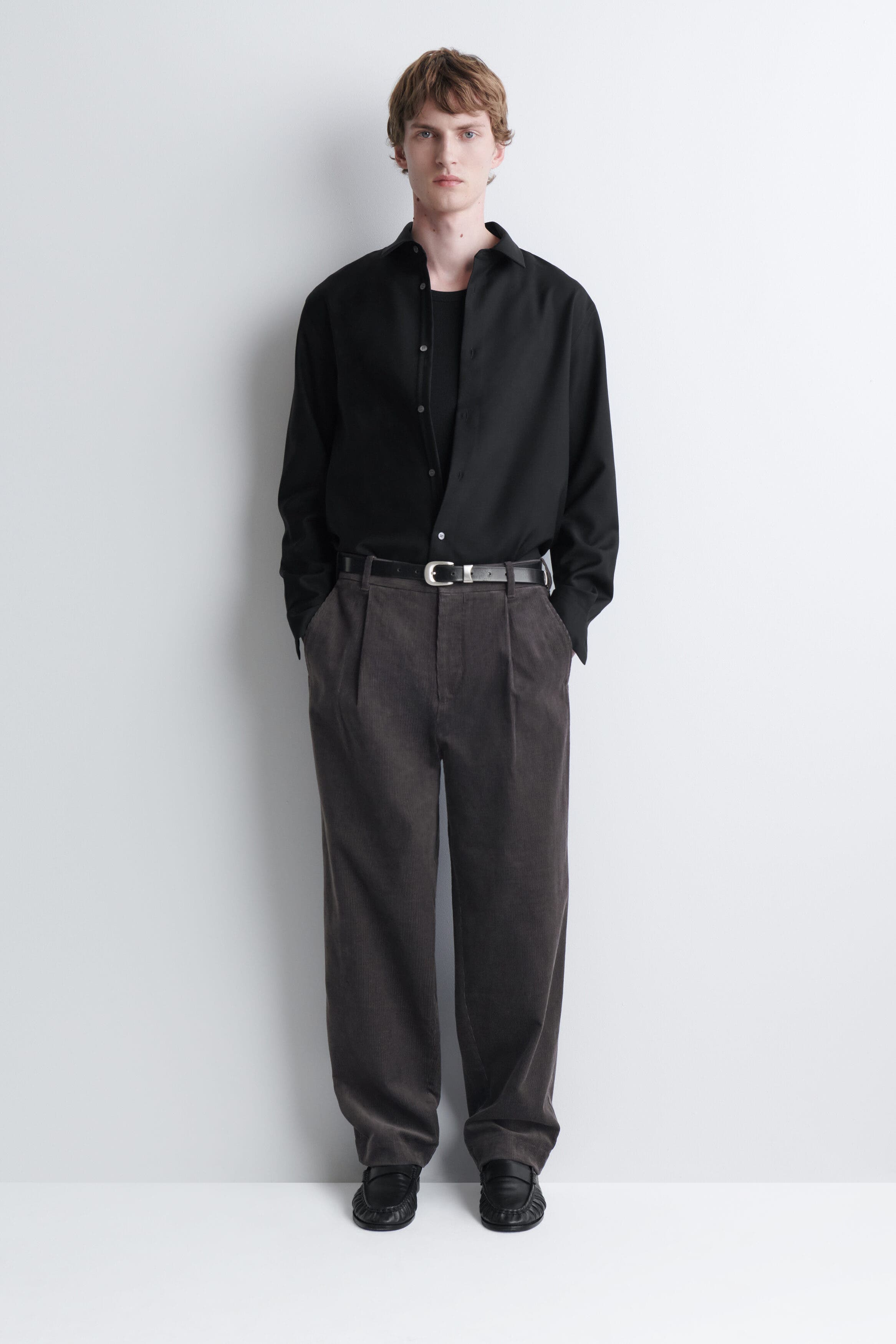 DARK GRAY