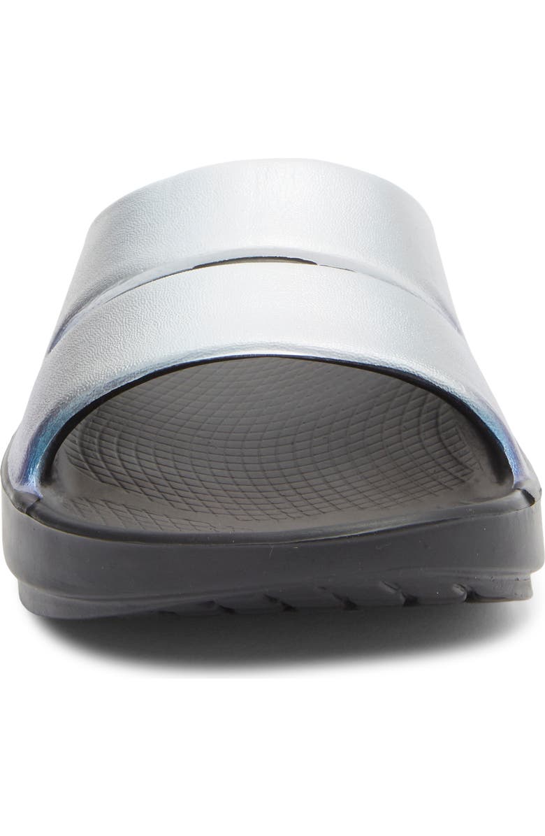 Oofos Ooahh Luxe Slide Sandal, Alternate, color, Black/ Frost