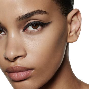 Eye Wardrobe Eyeshadow Palette