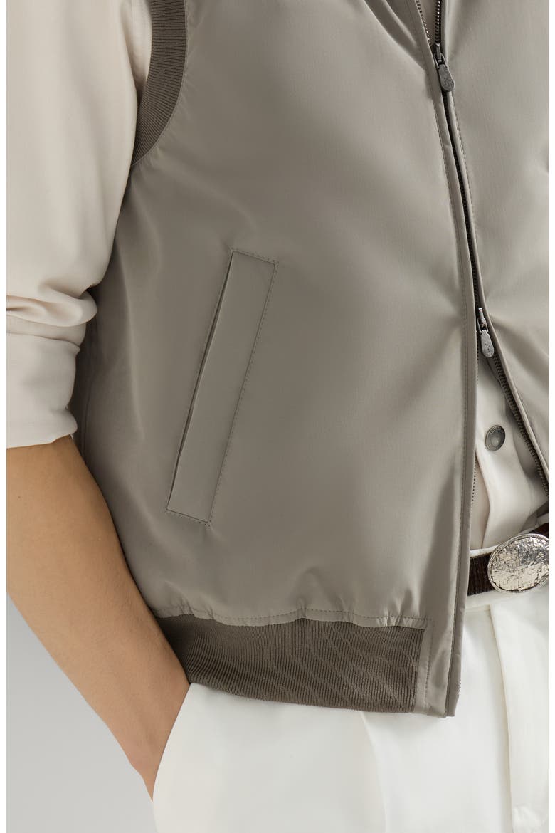 Bonded nylon vest with Thermore® padding, Alternate, color, Military