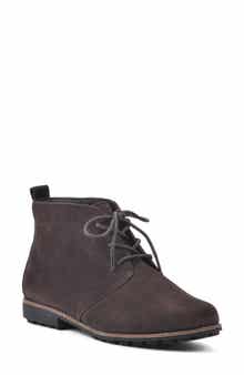 White Mountain Footwear Auburn Suede Bootie