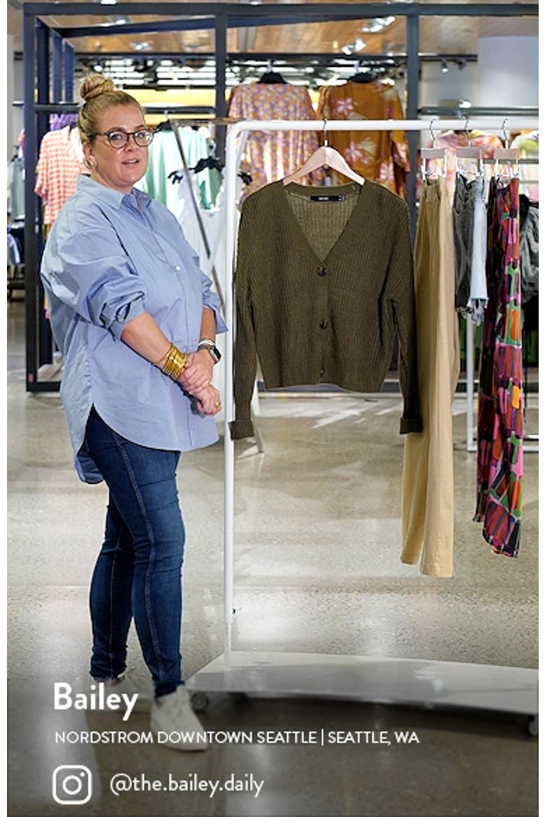 Lea V-Neck Cardigan video