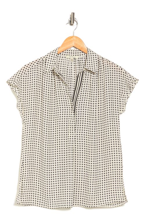 Max Studio Short Sleeve Popover Blouse In Ivry/blck Mdm Star Dot