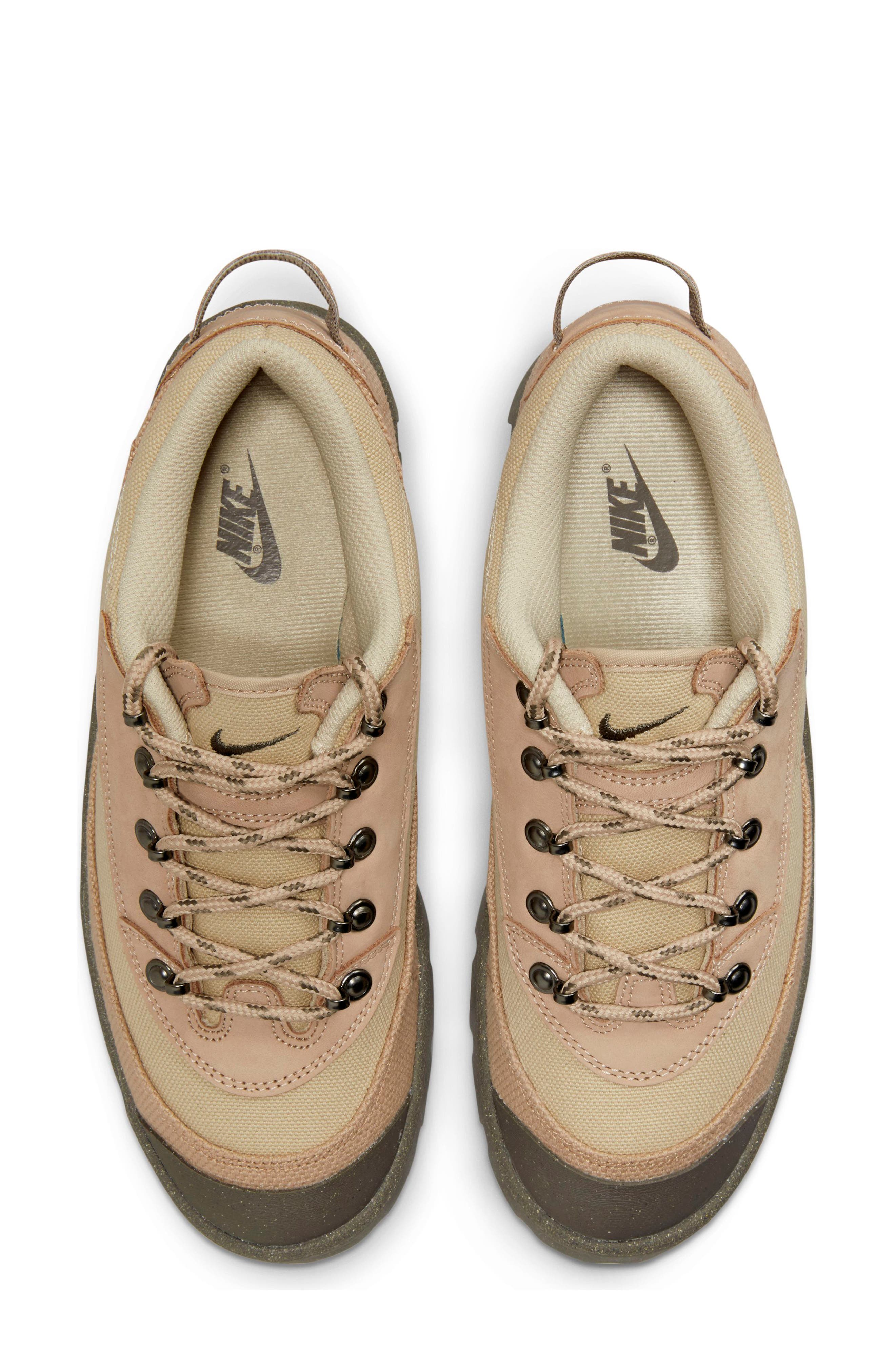Nike Lahar Low Hiking Shoe, Alternate, color, 