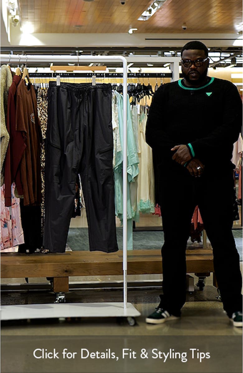 Tech Open Hem Fleece Pants, sales video thumbnail