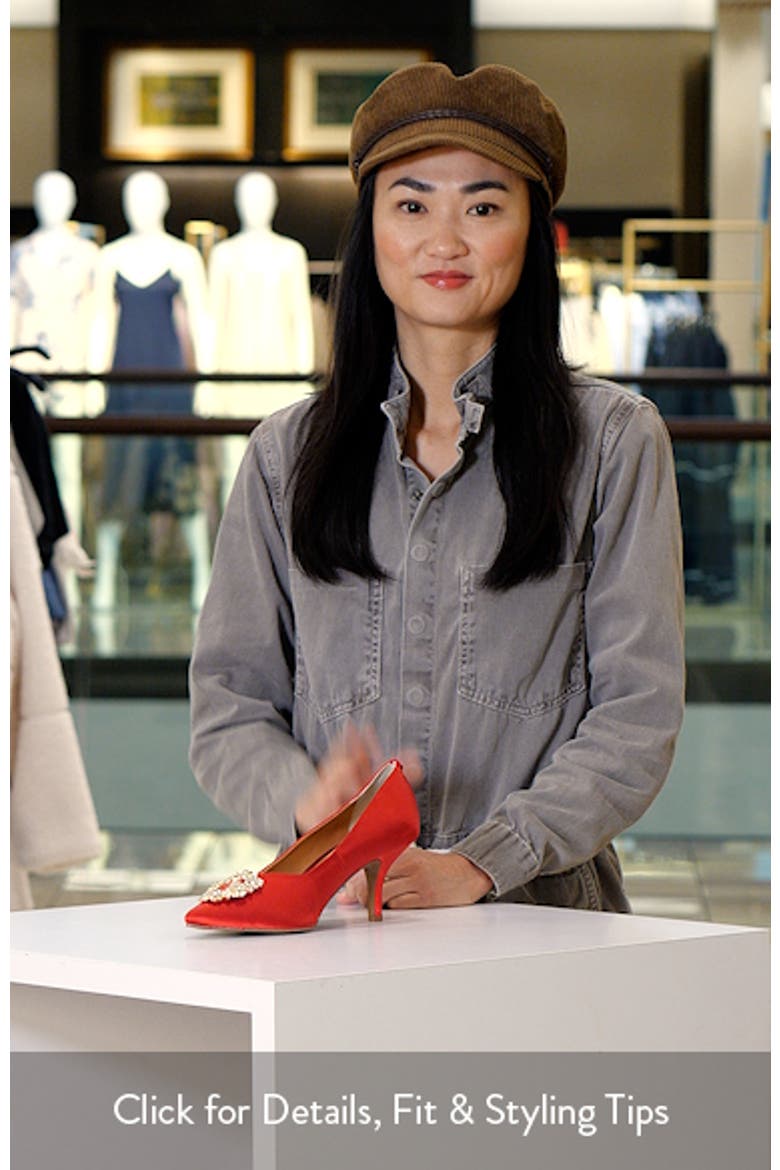 Ezara Pointed Toe Pump video