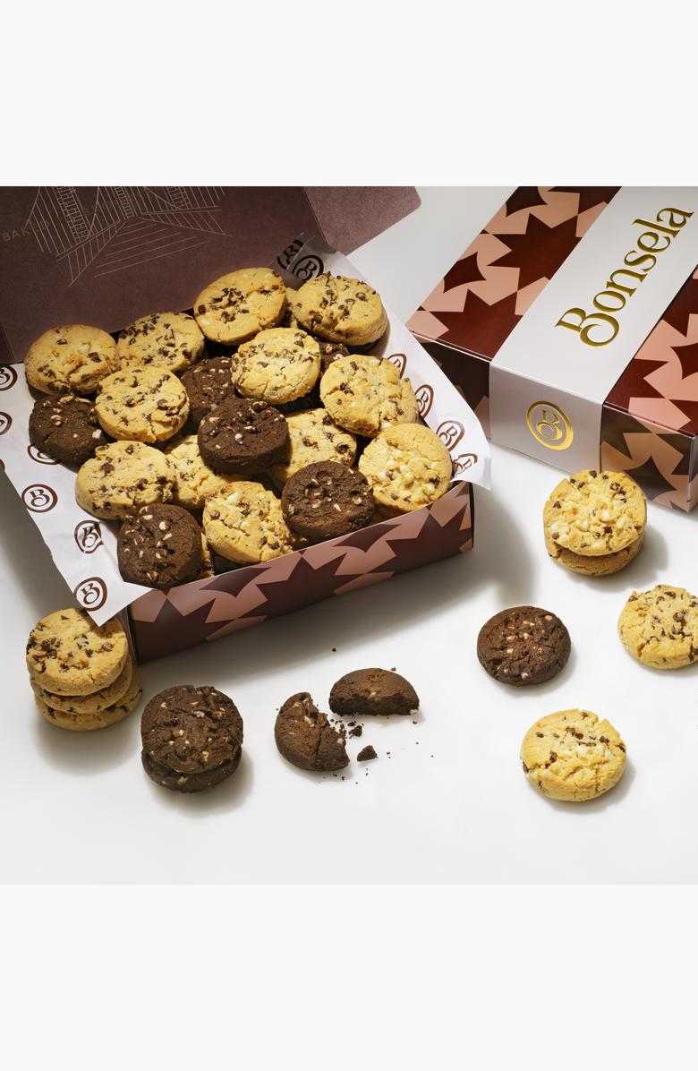 Lovery 28 Piece Bakery Fresh Chocolate Chip Christmas Cookies, Alternate, color, Multi