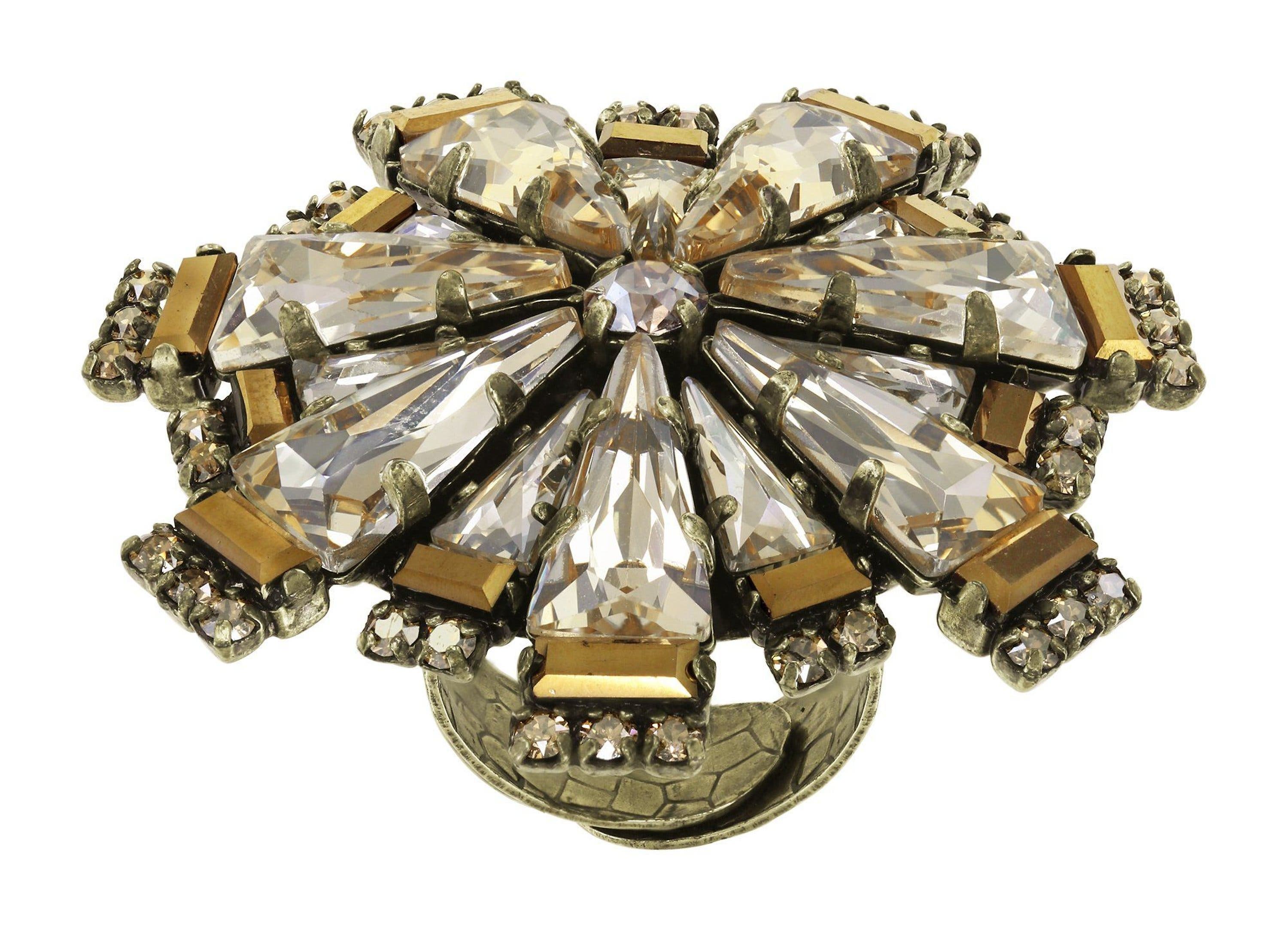 selected Beige/white / Antique Brass