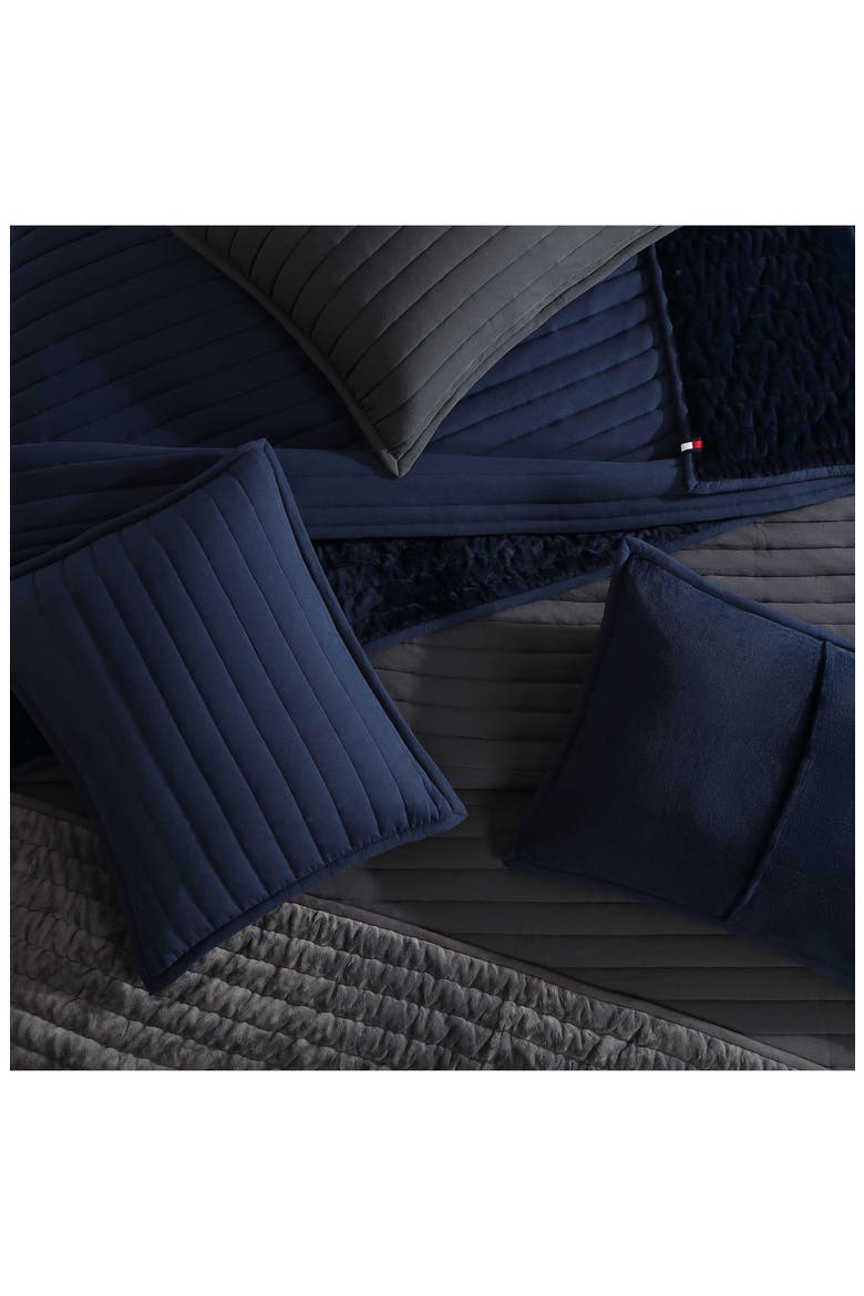 Classic Comfort 2-Piece Quilt Set, Alternate, color, CHARCOAL GREY