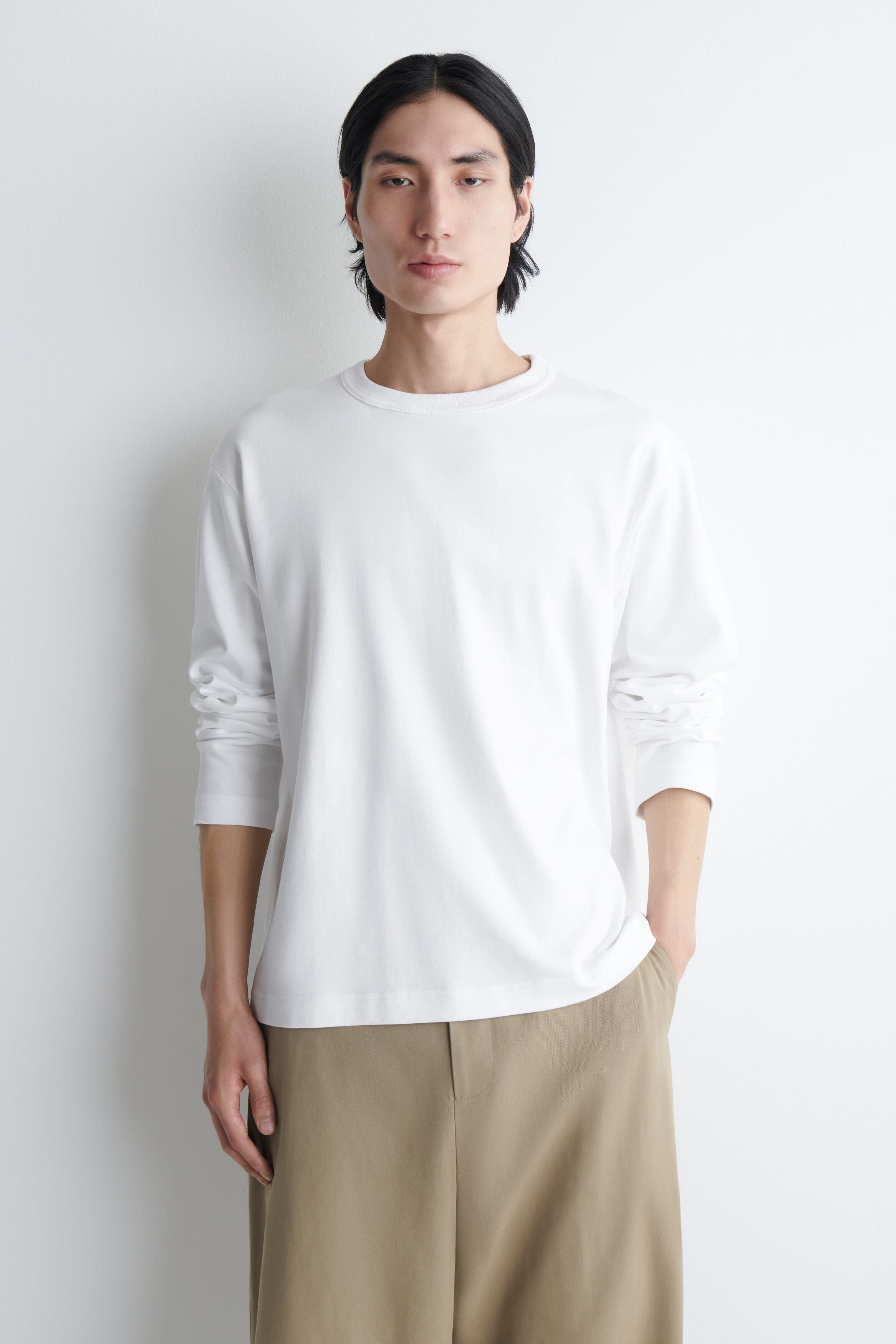 selected WHITE