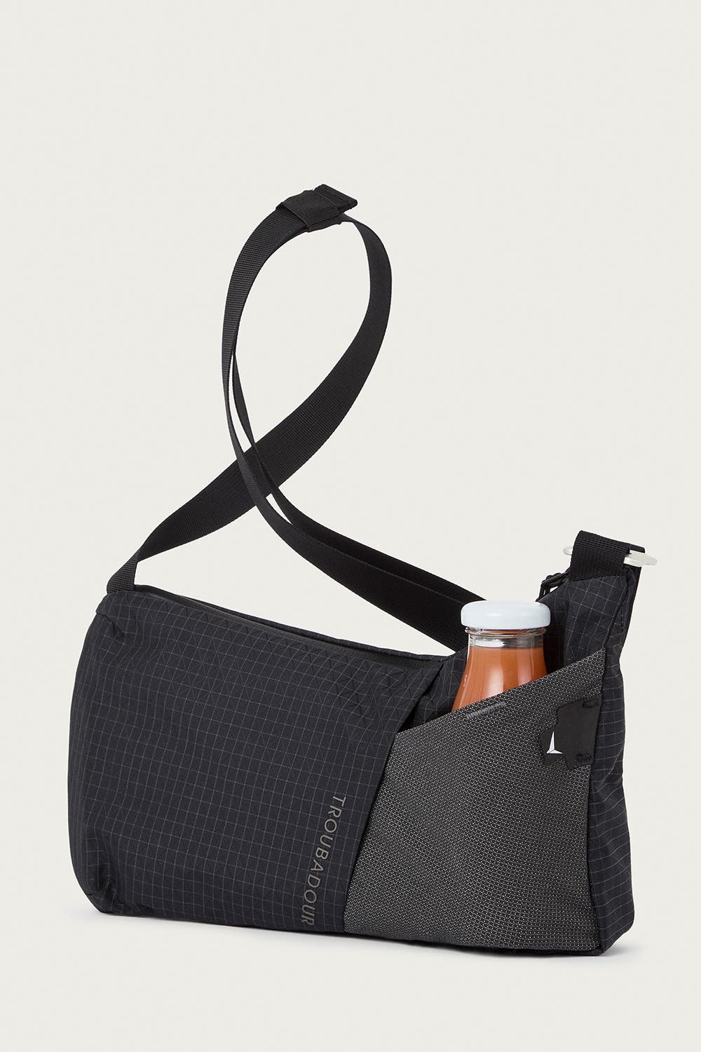 Elemental Sling, Alternate, color, Black