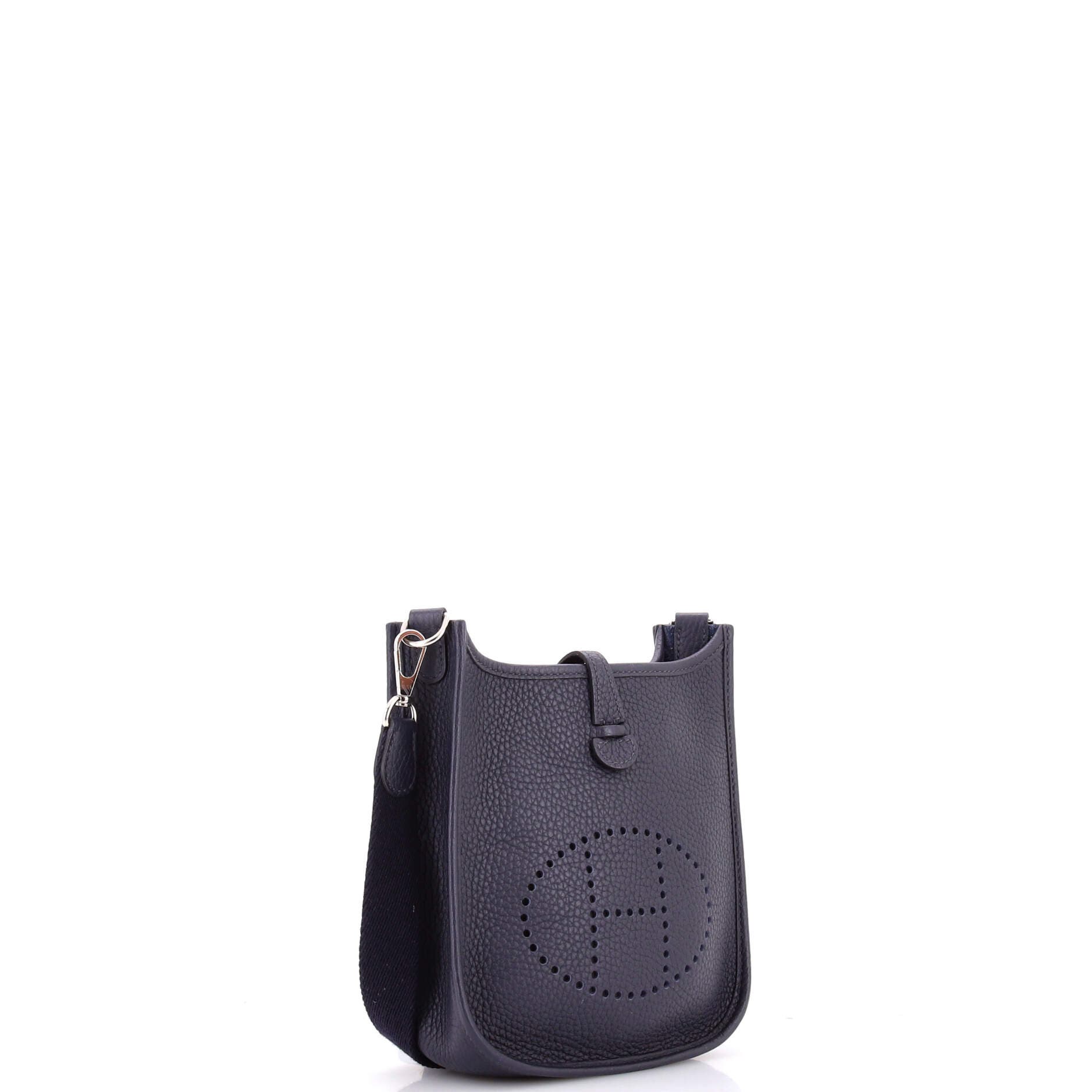 Pre-Owned Hermes Evelyne Bag Gen III Clemence TPM, Alternate, color, Blue