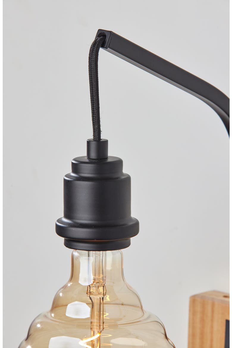 Wren Wall Sconce, Alternate, color, NATURAL WOOD WITH BLACK FINISH