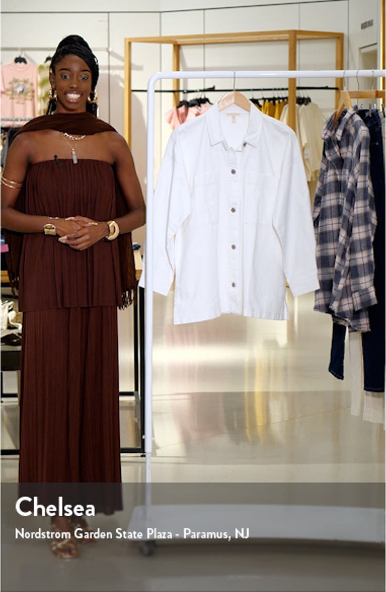 Classic Boxy Long Sleeve Button-Up Shirt, sales video thumbnail