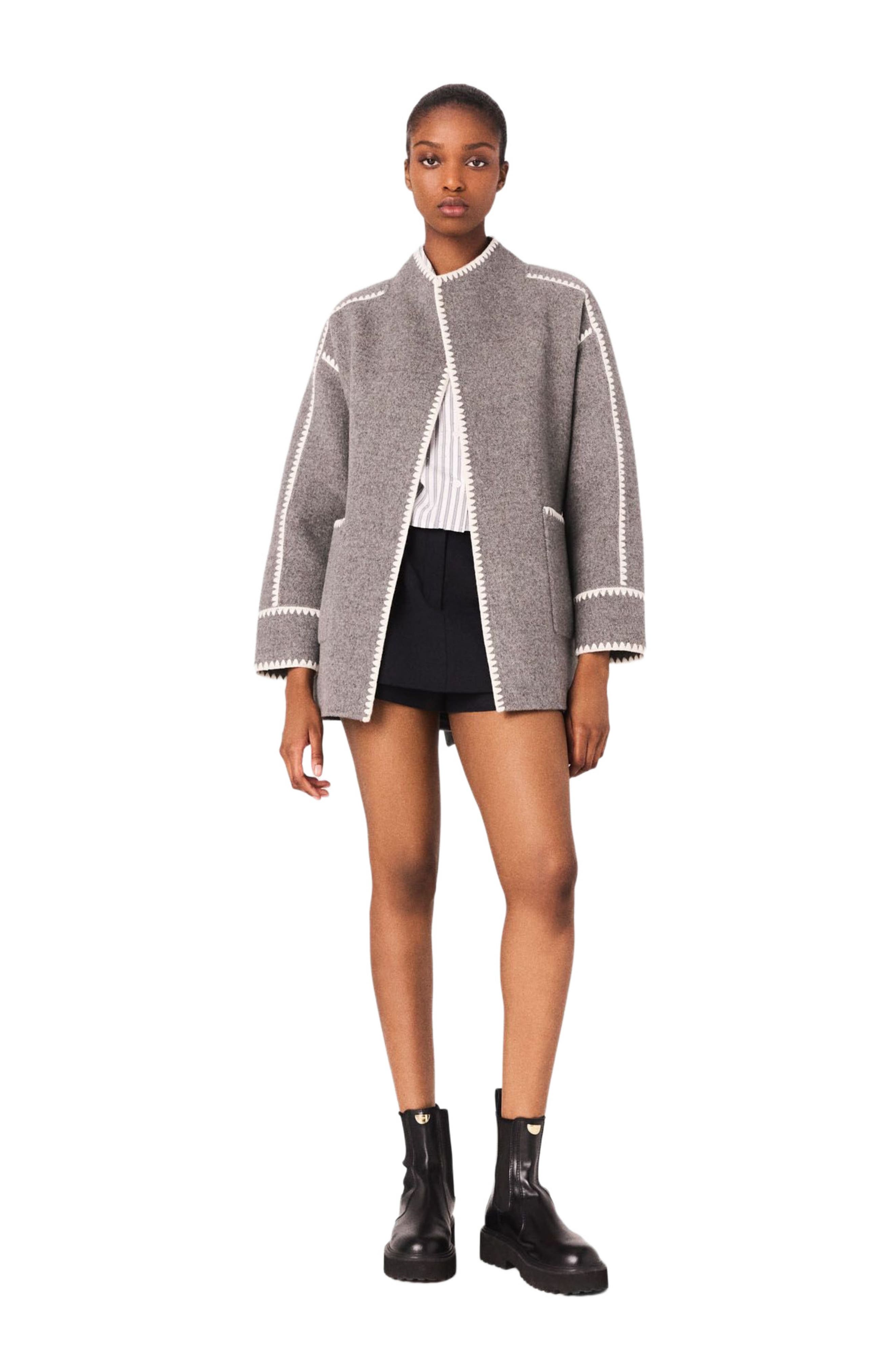 Double-faced coat with trim