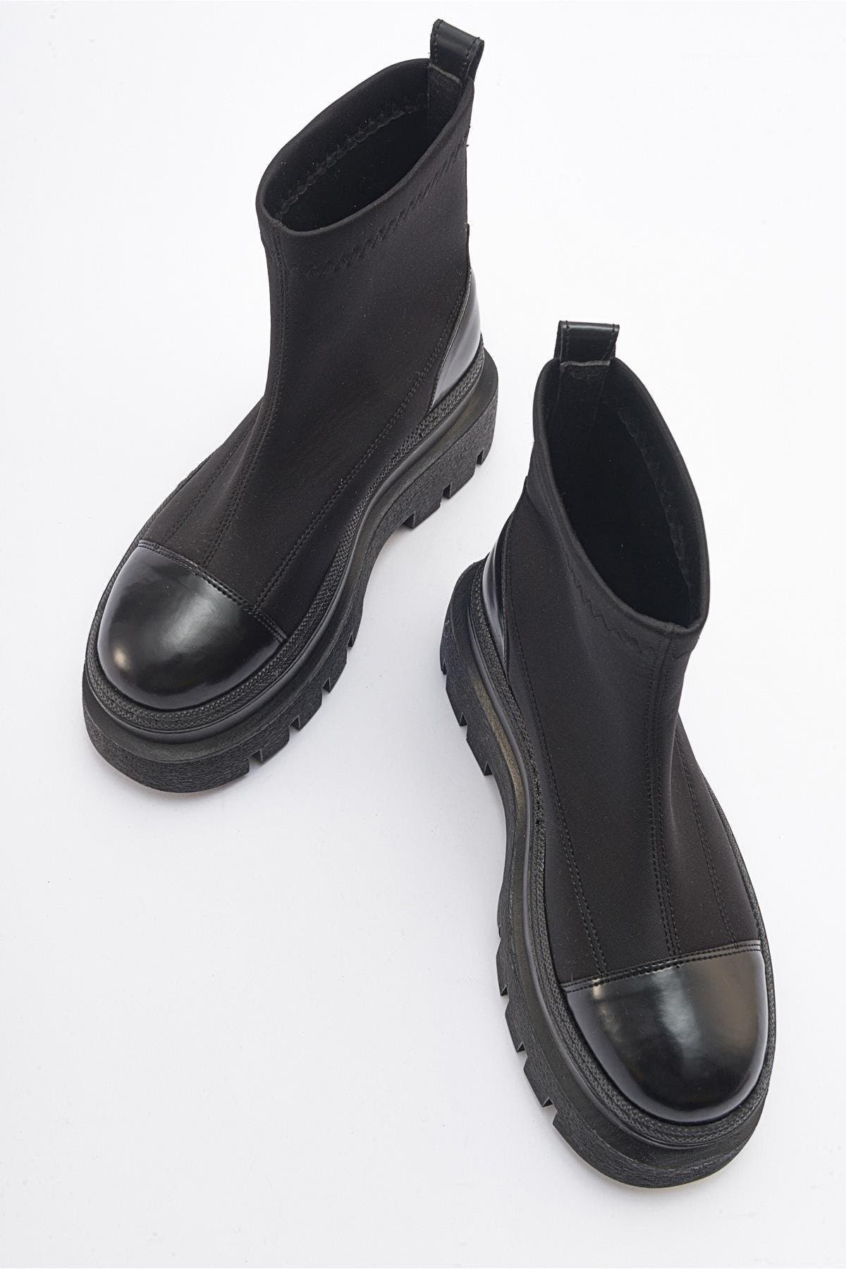 Aves Chunky Scuba Boot, Alternate, color, Black Scuba Leather