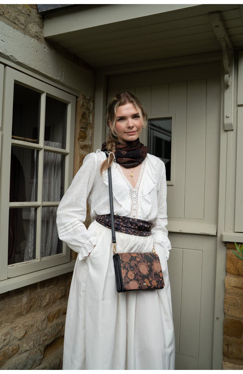 Fable England Deco Blooms Brown Stripe Border Midweight Scarf, Alternate, color, Black