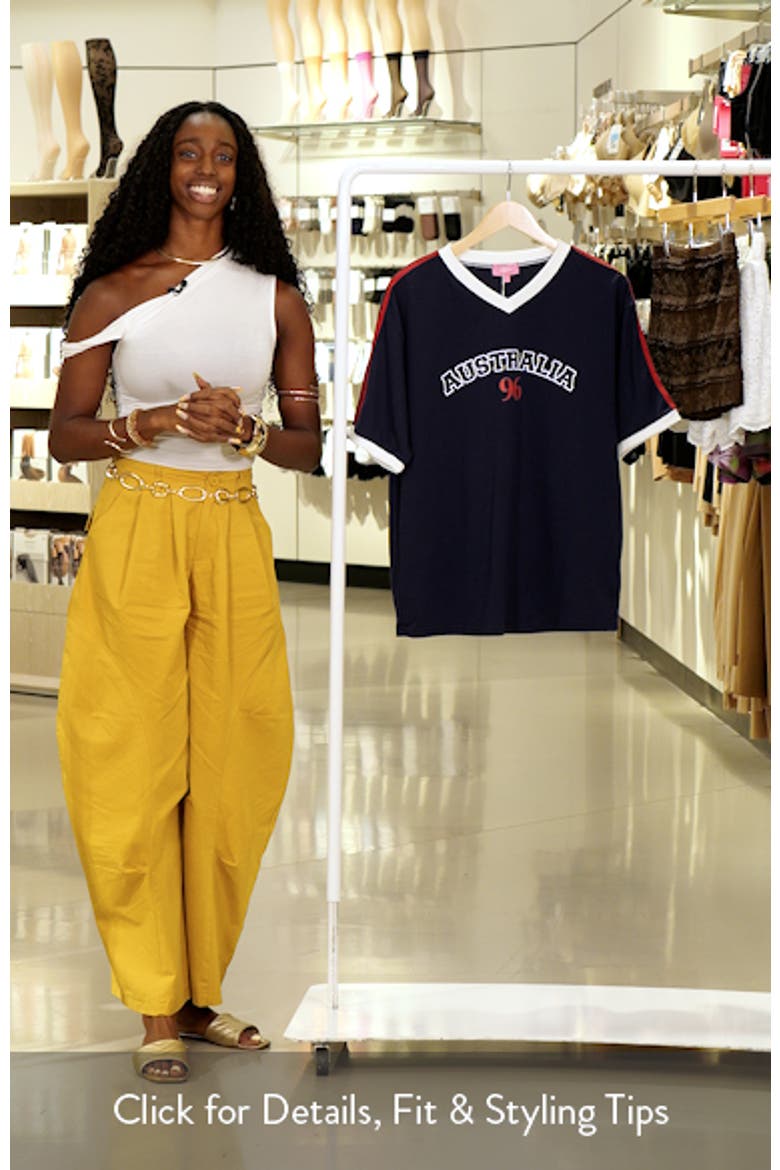 Australia 96 Oversize T-Shirt video