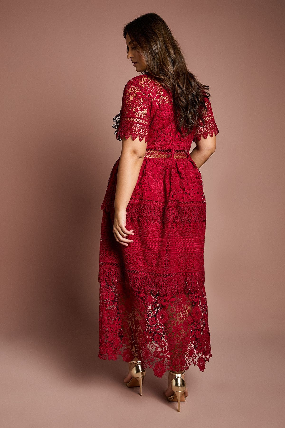 Plus Short Sleeve Lace Midi Dress - image 4