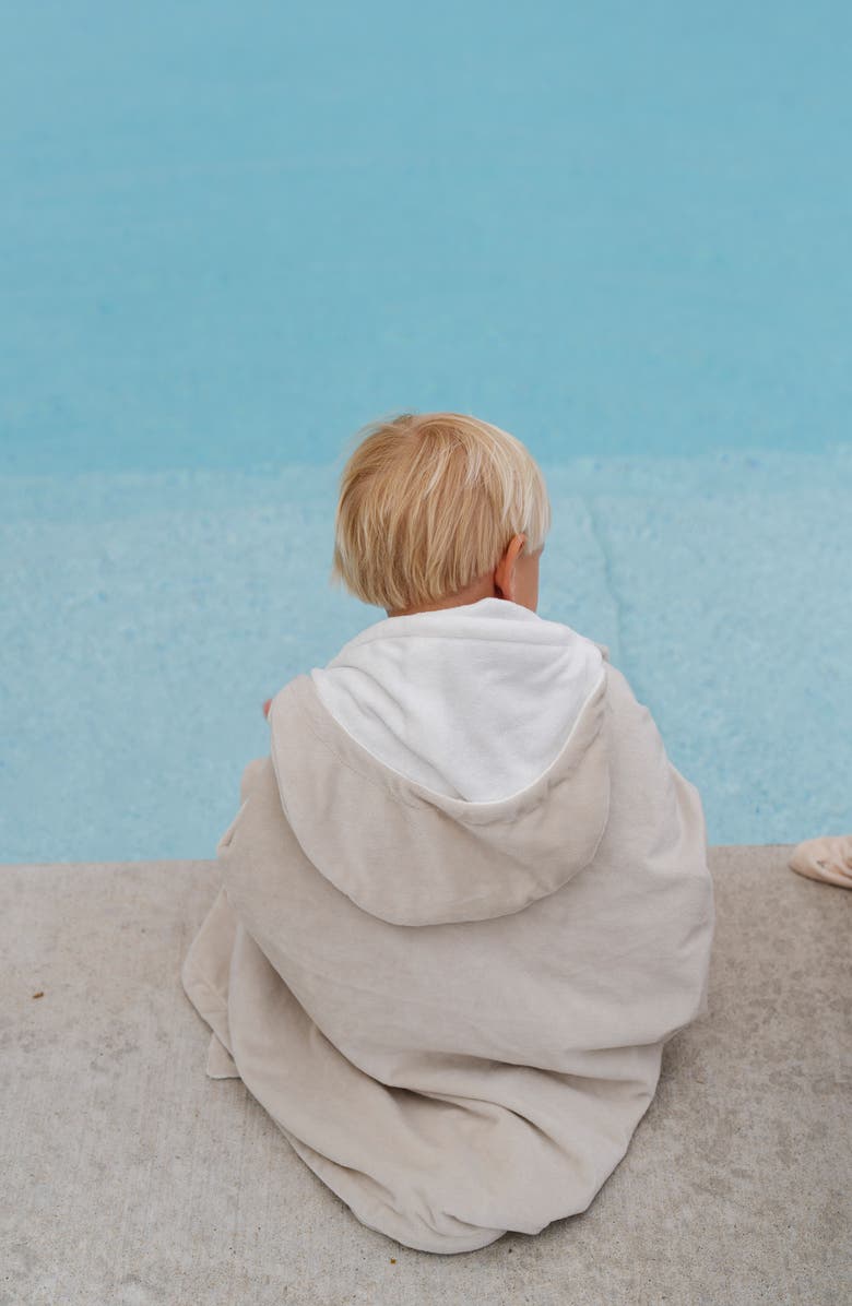 SARANONI Minky Hooded Towel, Alternate, color, Feather