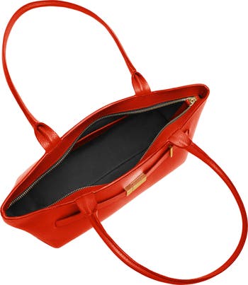 The New York Leather Shoulder Bag