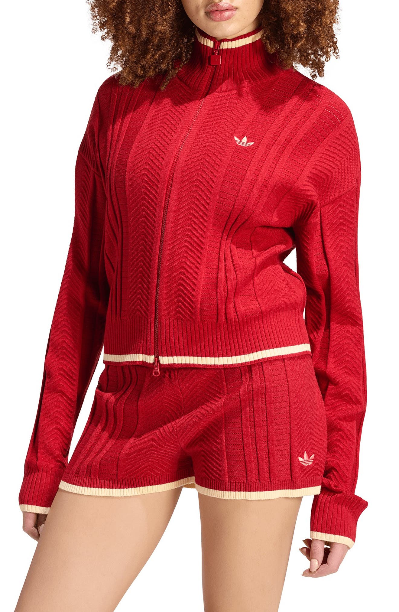 selected TEAM VICTORY RED