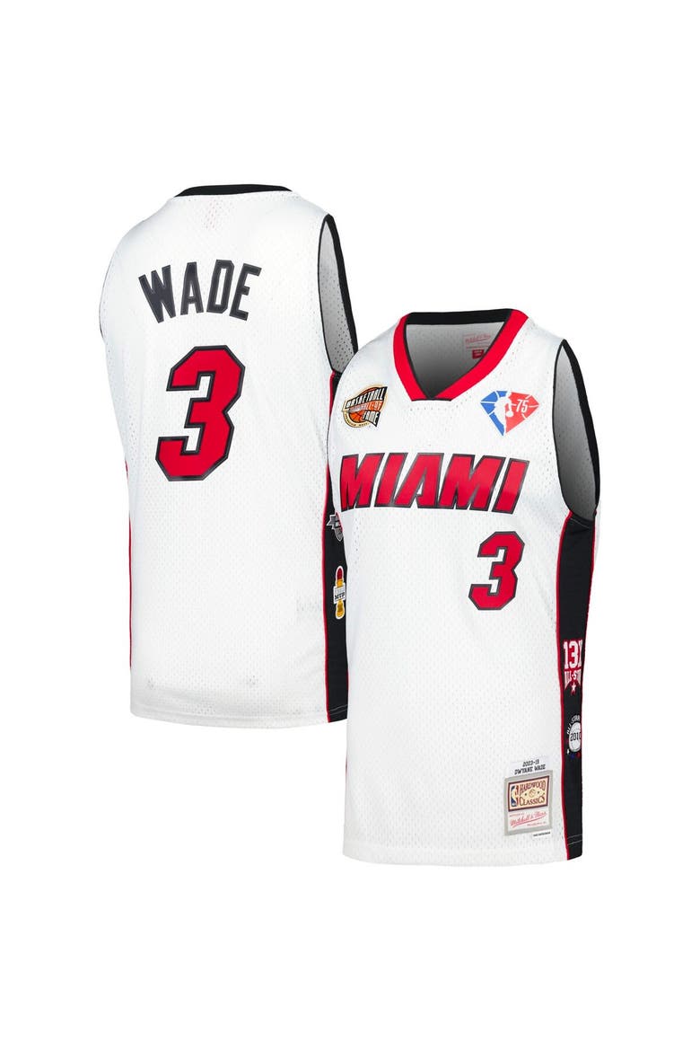 Unisex Mitchell & Ness Dwyane Wade White Miami Heat Hall of Fame Class of 2023 Throwback Swingman Jersey, Main, color, White