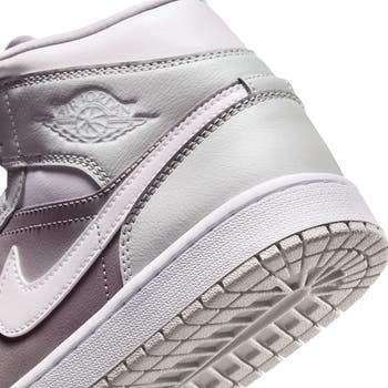 Air Jordan 1 Mid Sneaker