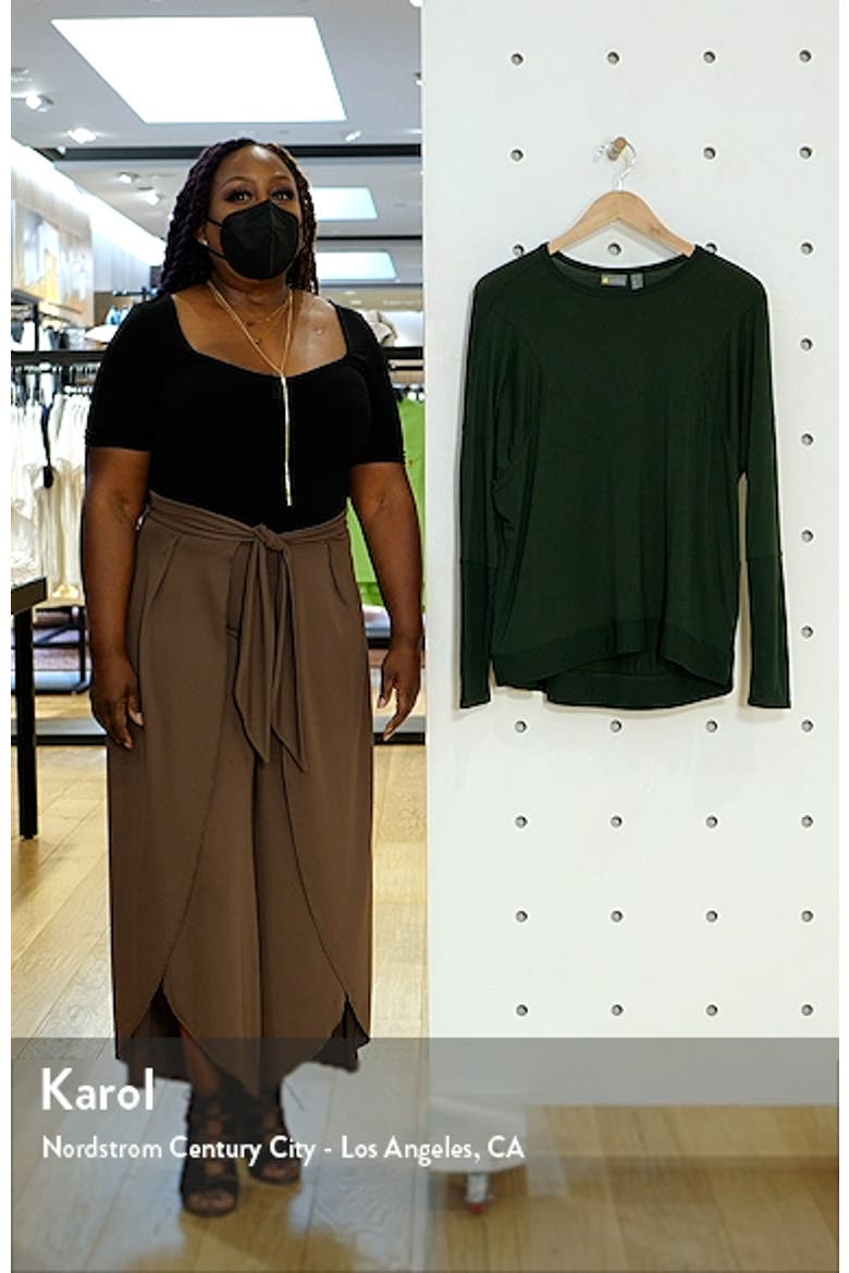 Peaceful Relaxed Pullover video