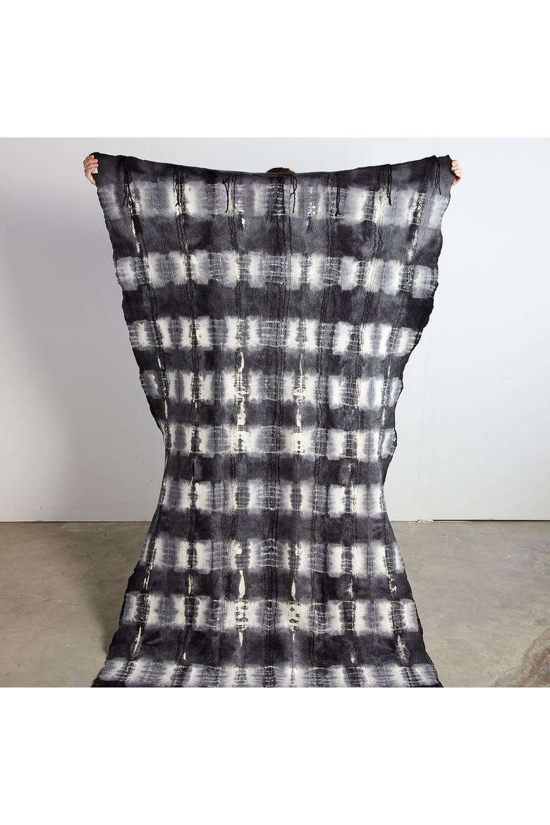 Adire Tye-Dye Lightweight Wool Throw Blanket, Alternate, color, Charcoal