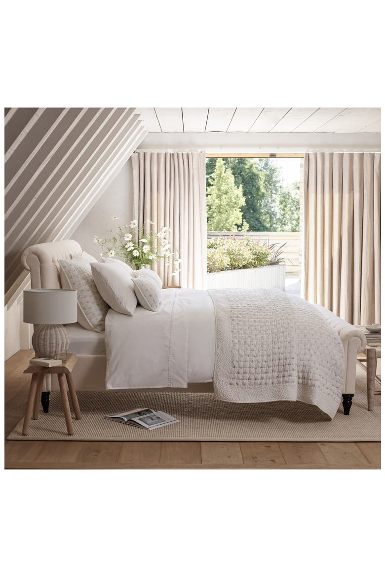 Lille Quilt, Alternate, color, WHITE/ GREY