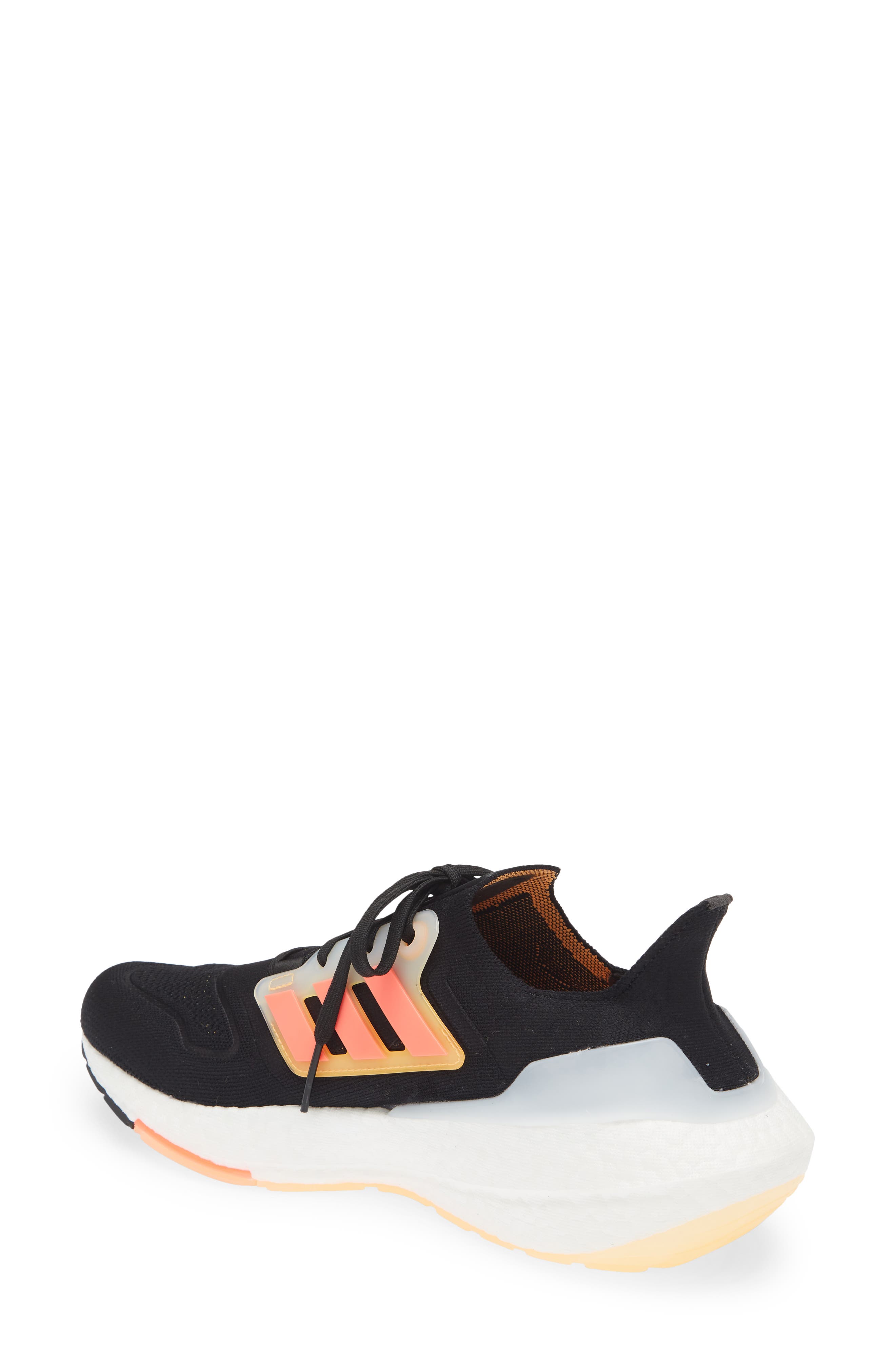 adidas Ultraboost 22 Running Shoe, Alternate, color, 