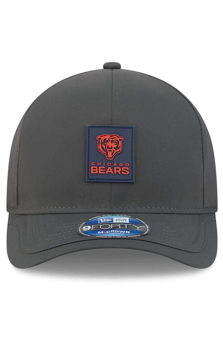 New Era Men's New Era Charcoal Chicago Bears 2025 Sideline Cold Weather 9FORTY M-Crown Adjustable Hat, Alternate, color, 