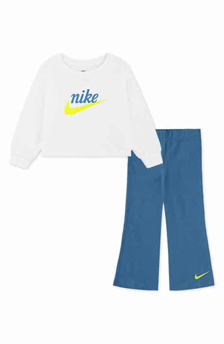 Nike Crewneck T-Shirt & Leggings Set